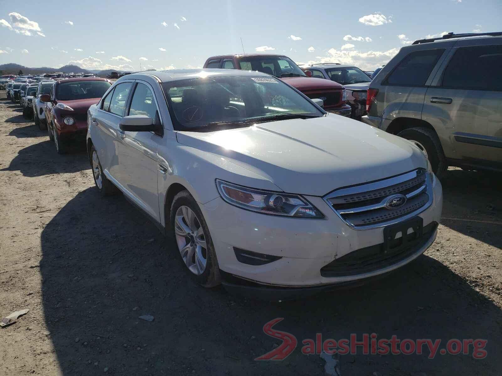 ZACCJBCT9GPD25620 2011 FORD TAURUS