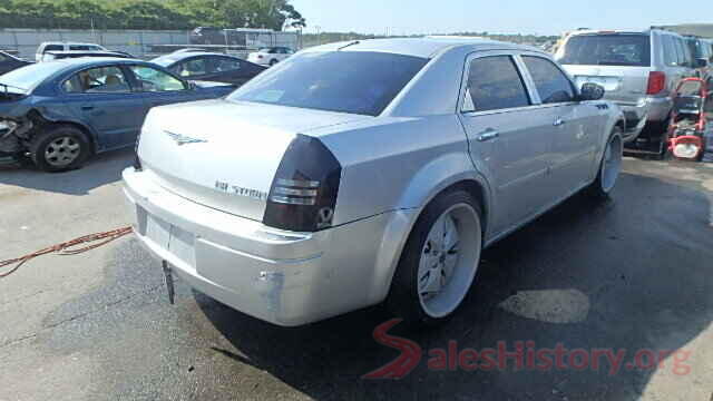 2T2BZMCA0GC033165 2006 CHRYSLER 300