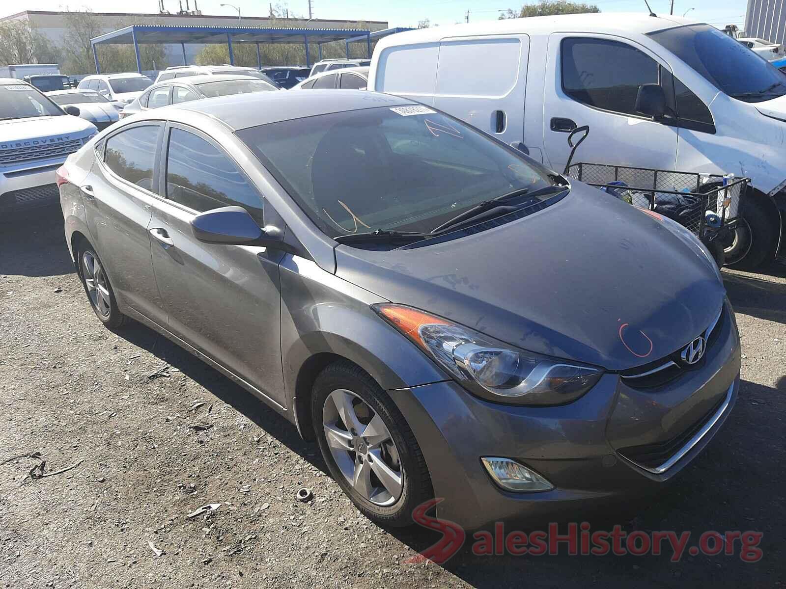 KNDJ23AU7M7754284 2013 HYUNDAI ELANTRA