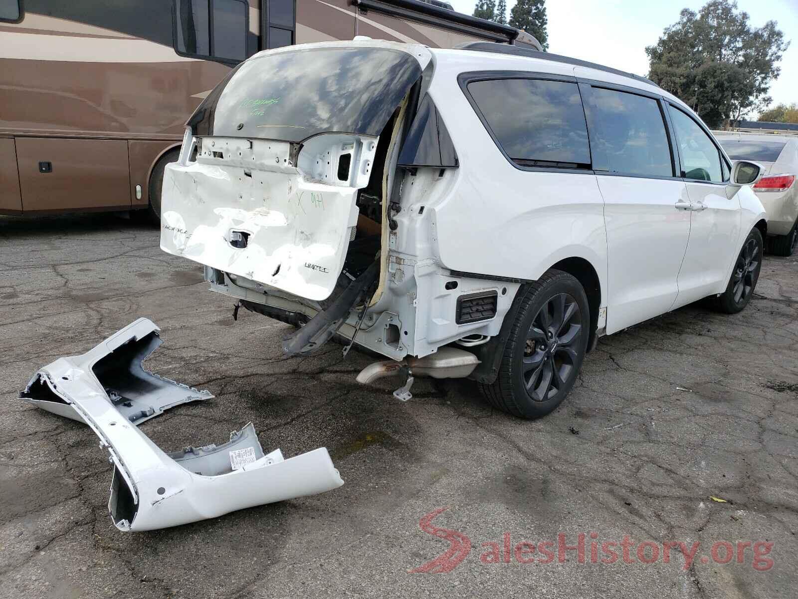 2C4RC1GG6JR247120 2018 CHRYSLER PACIFICA