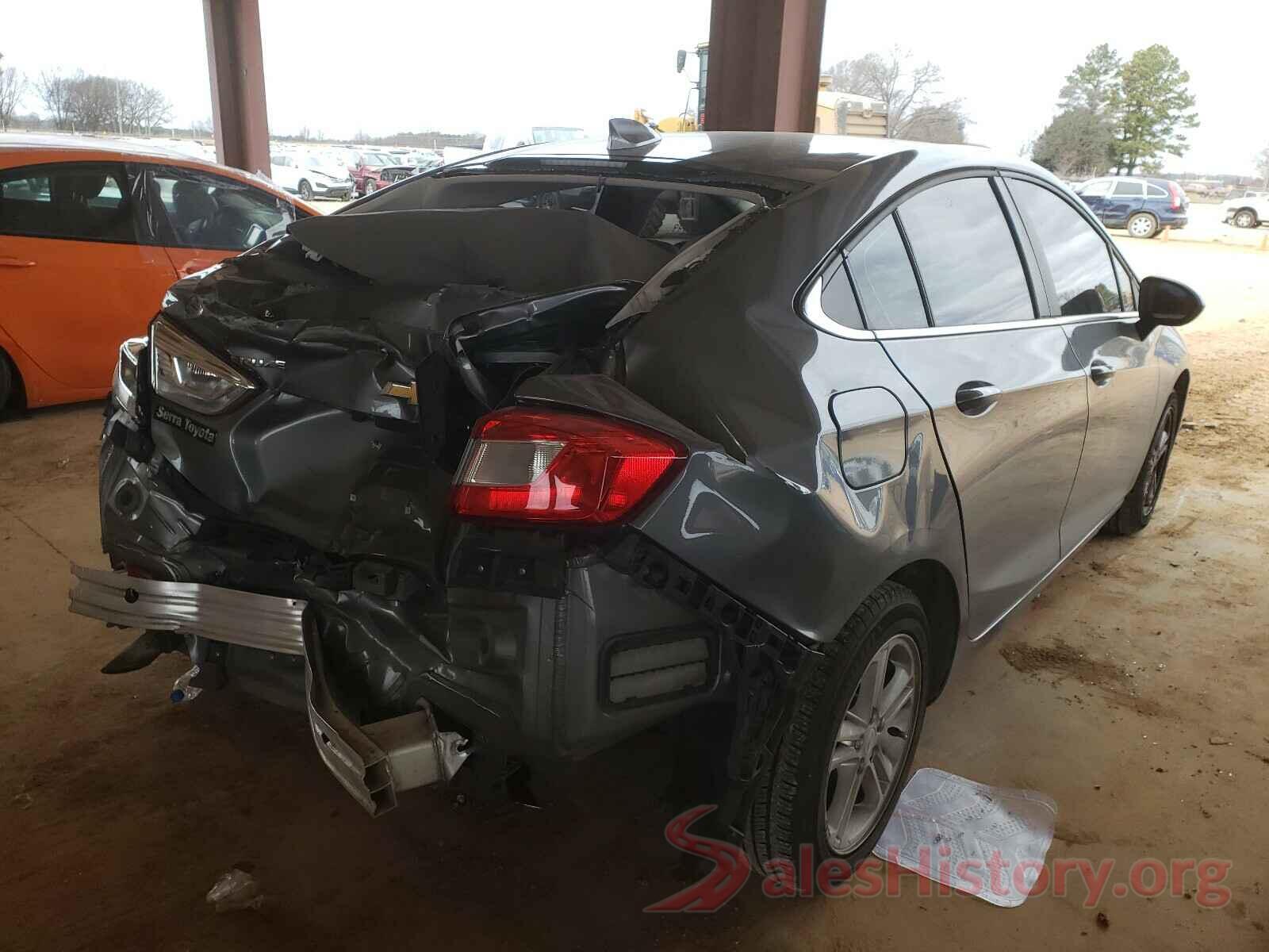 1G1BE5SM3J7186061 2018 CHEVROLET CRUZE