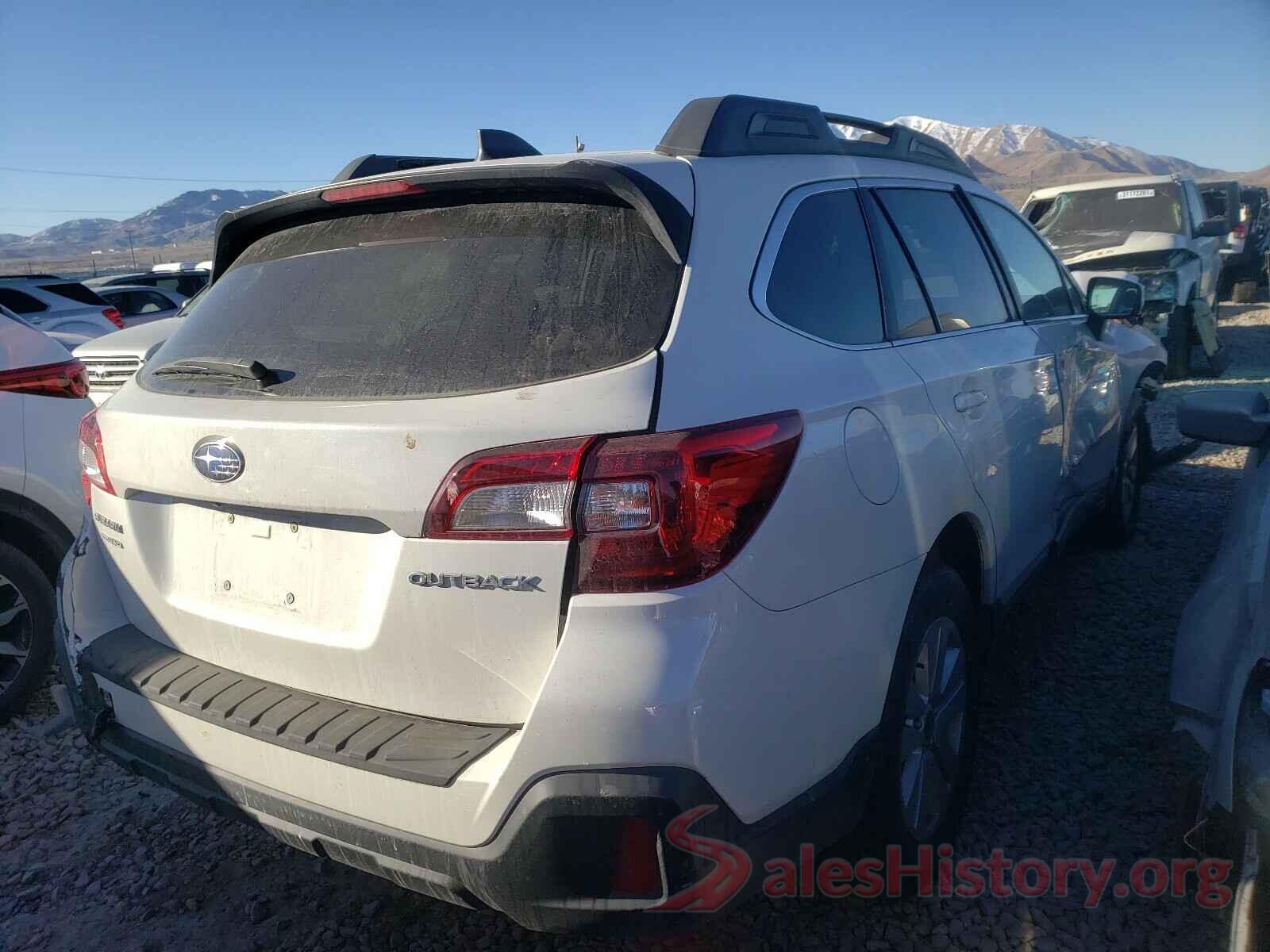 4S4BSACC7J3252175 2018 SUBARU OUTBACK