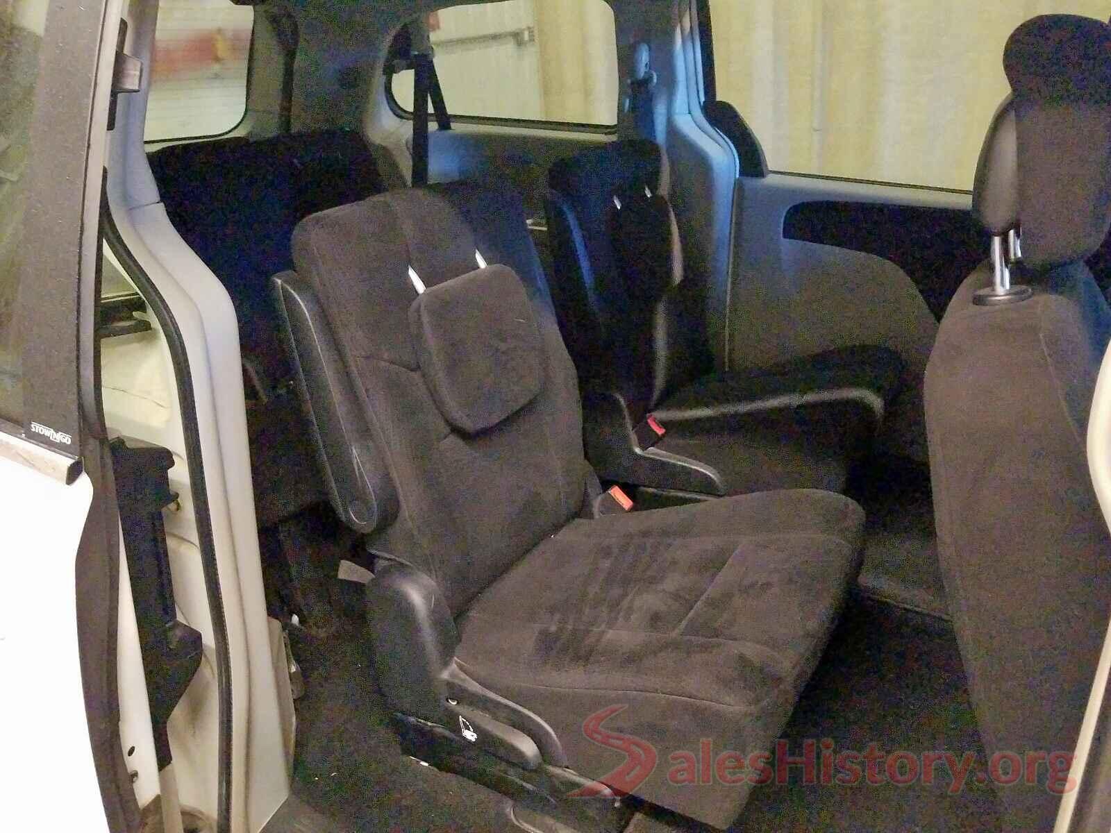 KMHTC6AE6GU251489 2011 CHRYSLER MINIVAN