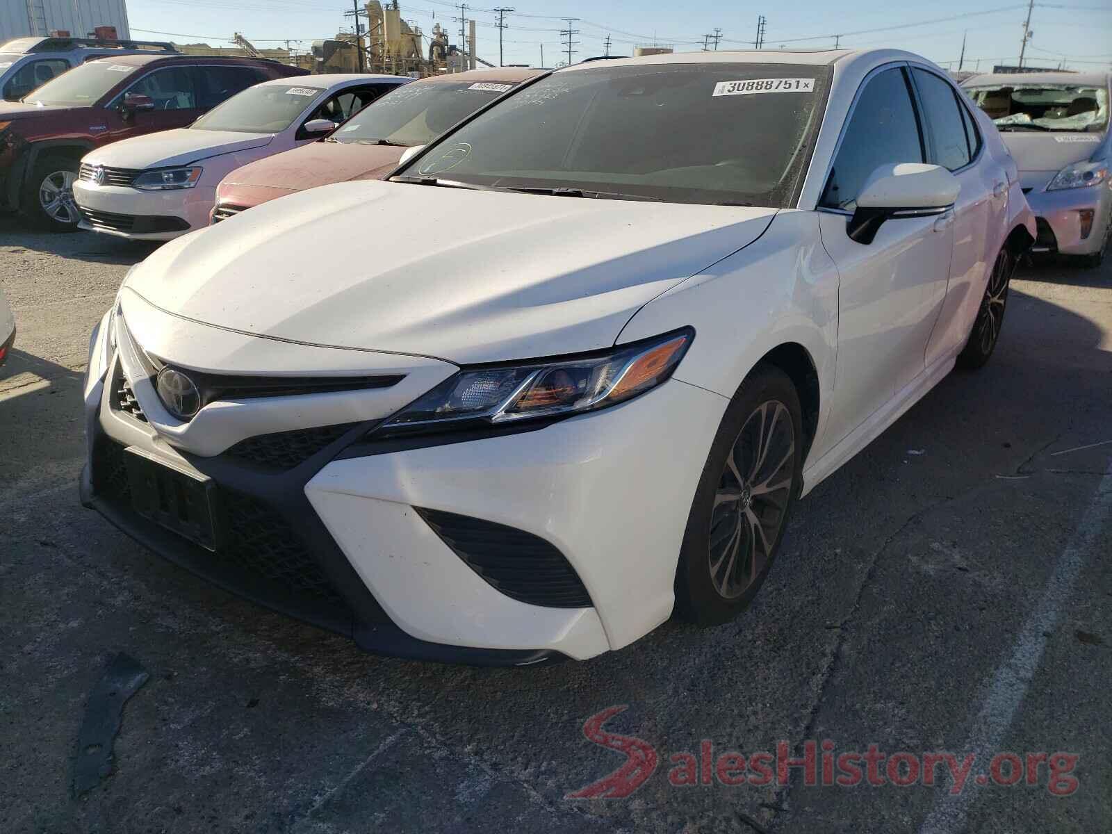 4T1B11HK2KU691153 2019 TOYOTA CAMRY