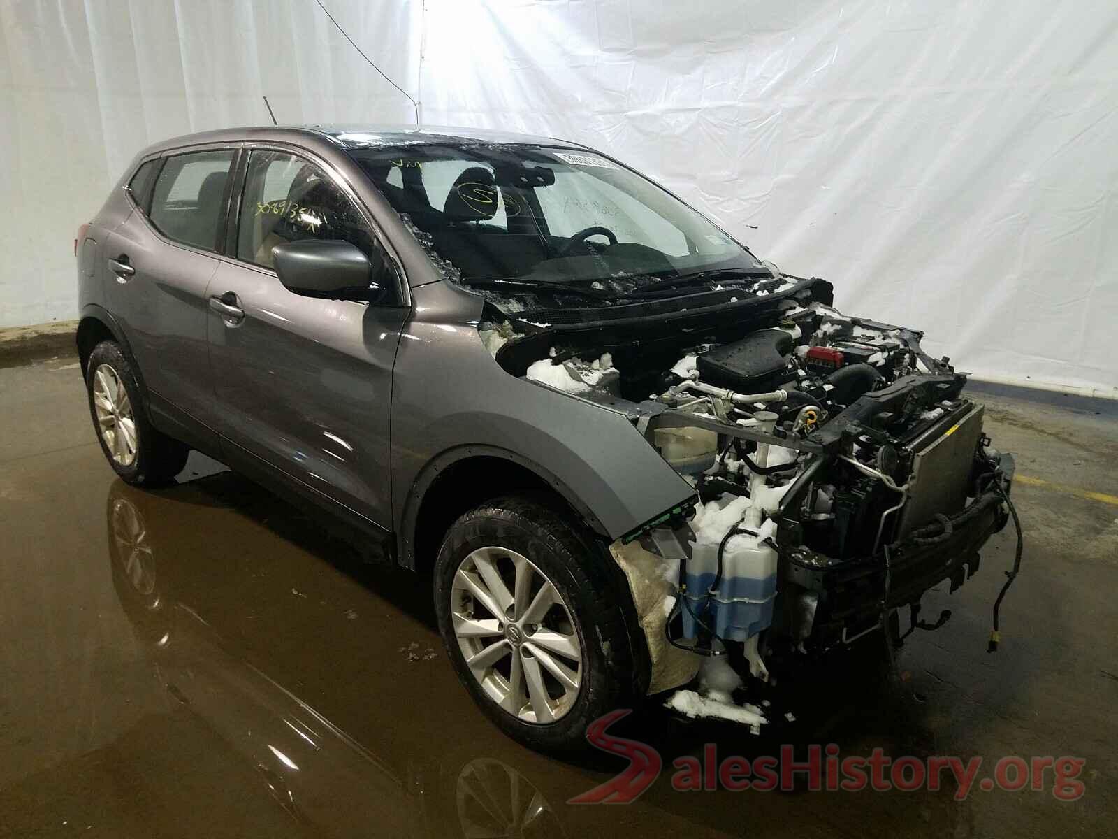 JN1BJ1CR8HW131050 2017 NISSAN ROGUE