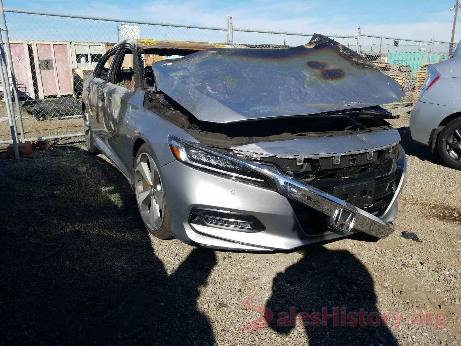 1HGCV1F93JA183773 2018 HONDA ACCORD