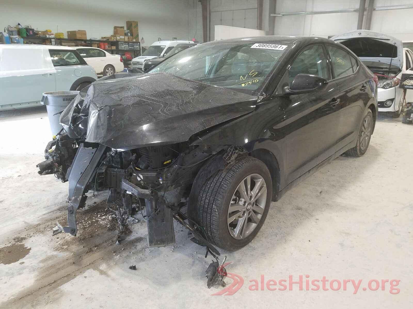 5NPD84LFXJH337510 2018 HYUNDAI ELANTRA