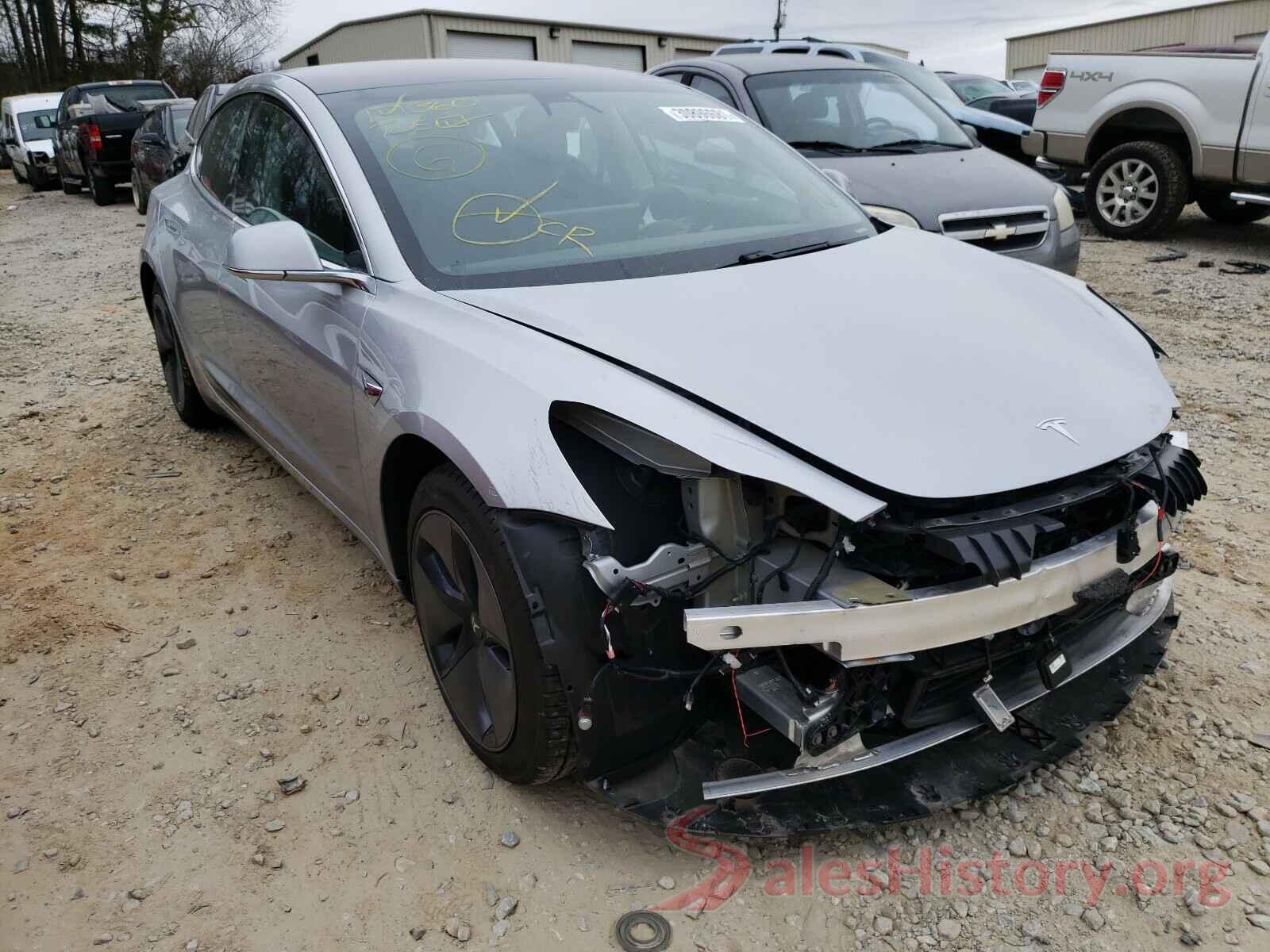 5YJ3E1EA3JF077390 2018 TESLA MODEL 3