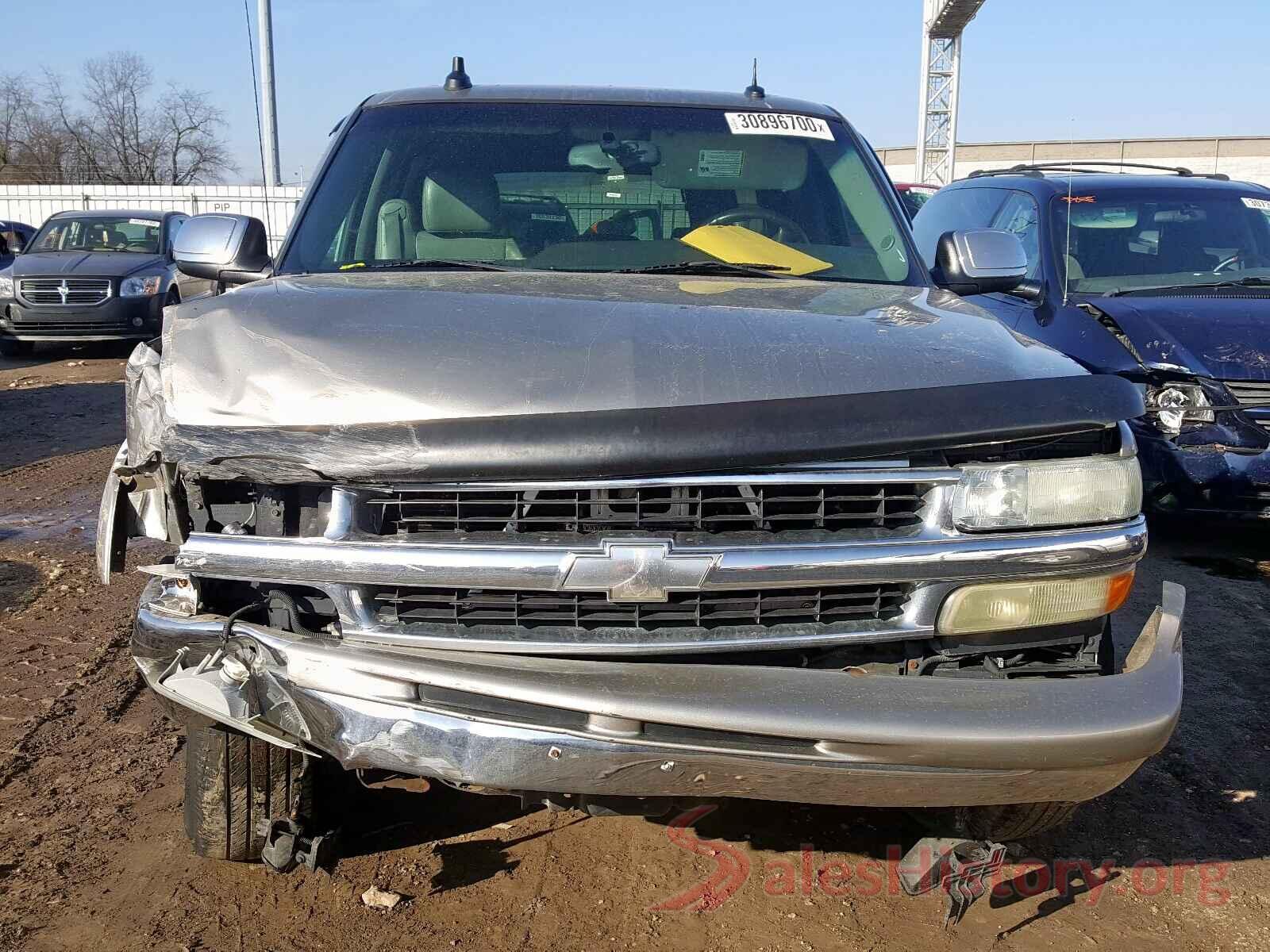 3KPF44ACXME378564 2003 CHEVROLET SUBURBAN