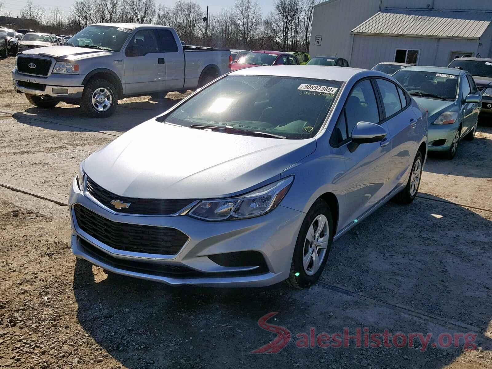 3VWD67AJ3GM417858 2018 CHEVROLET CRUZE