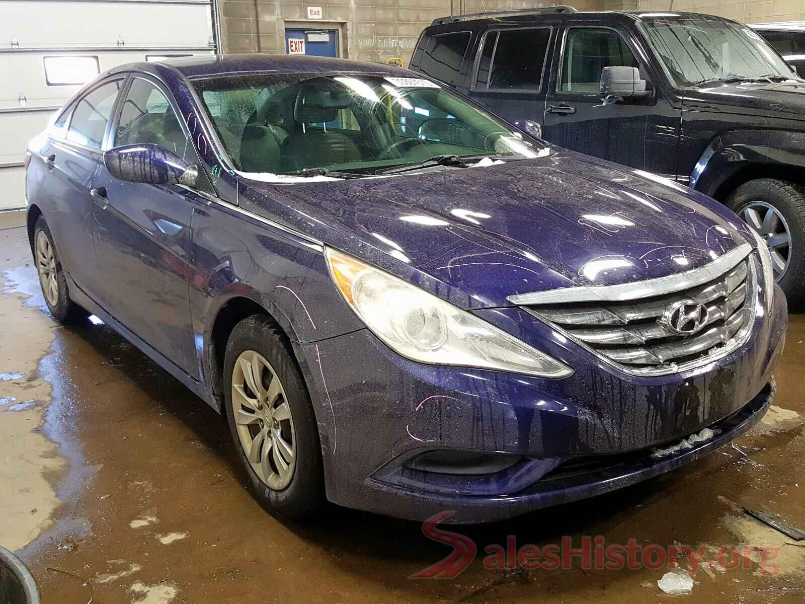 5YFBURHE0JP852938 2012 HYUNDAI SONATA