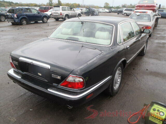 ML32F3FJ9HH003486 1998 JAGUAR XJ