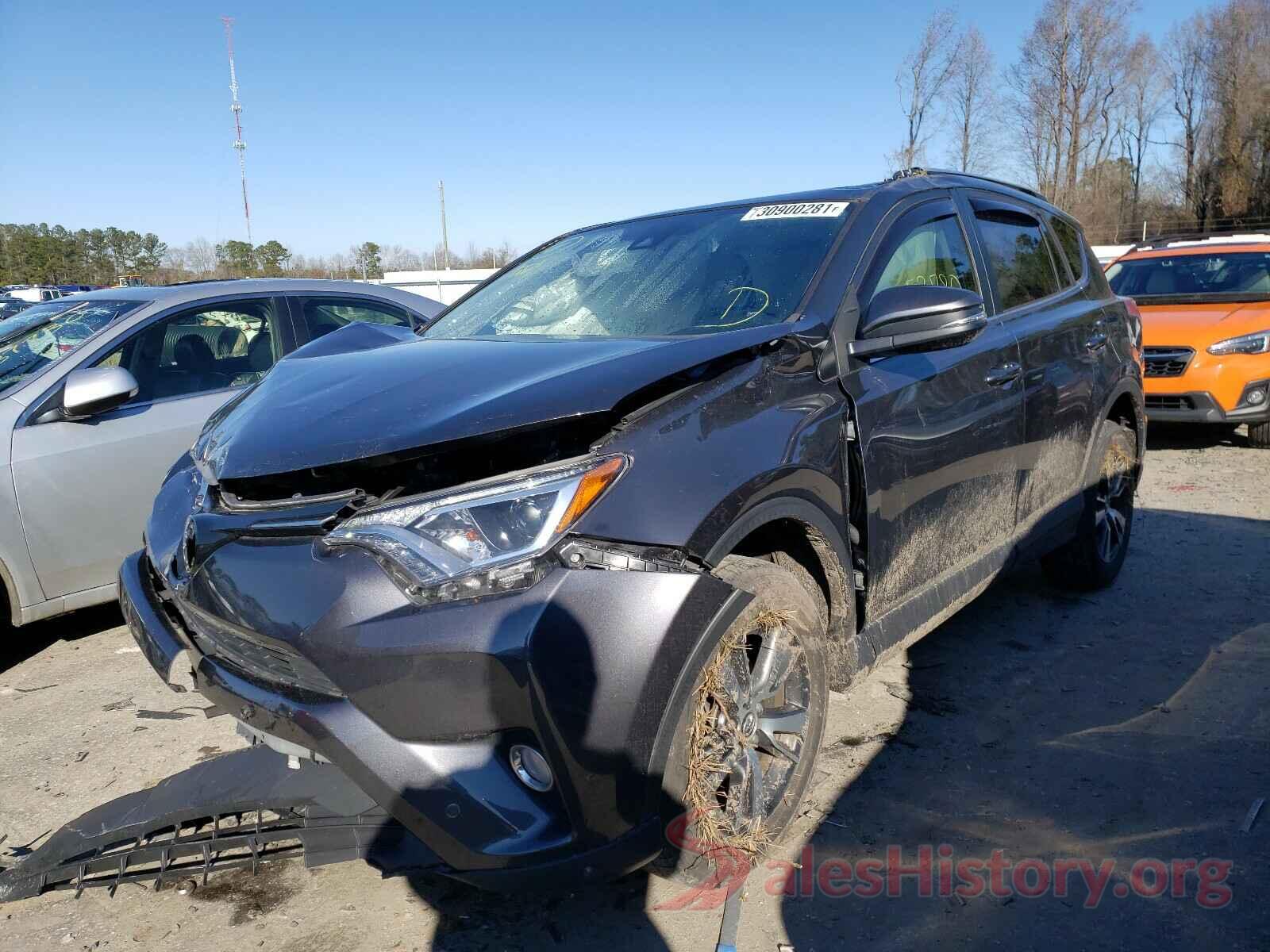 JTMWFREV6JJ737653 2018 TOYOTA RAV4