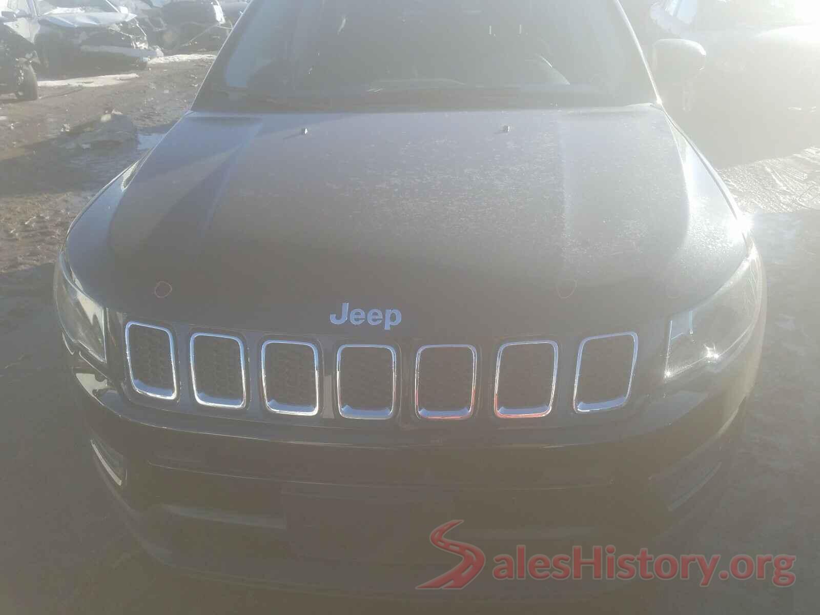 3C4NJDAB0JT239966 2018 JEEP COMPASS