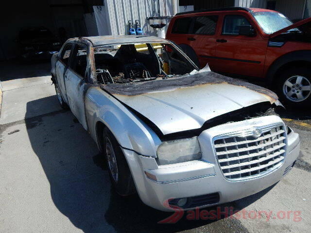 1FTYR2CGXJKA19819 2005 CHRYSLER 300