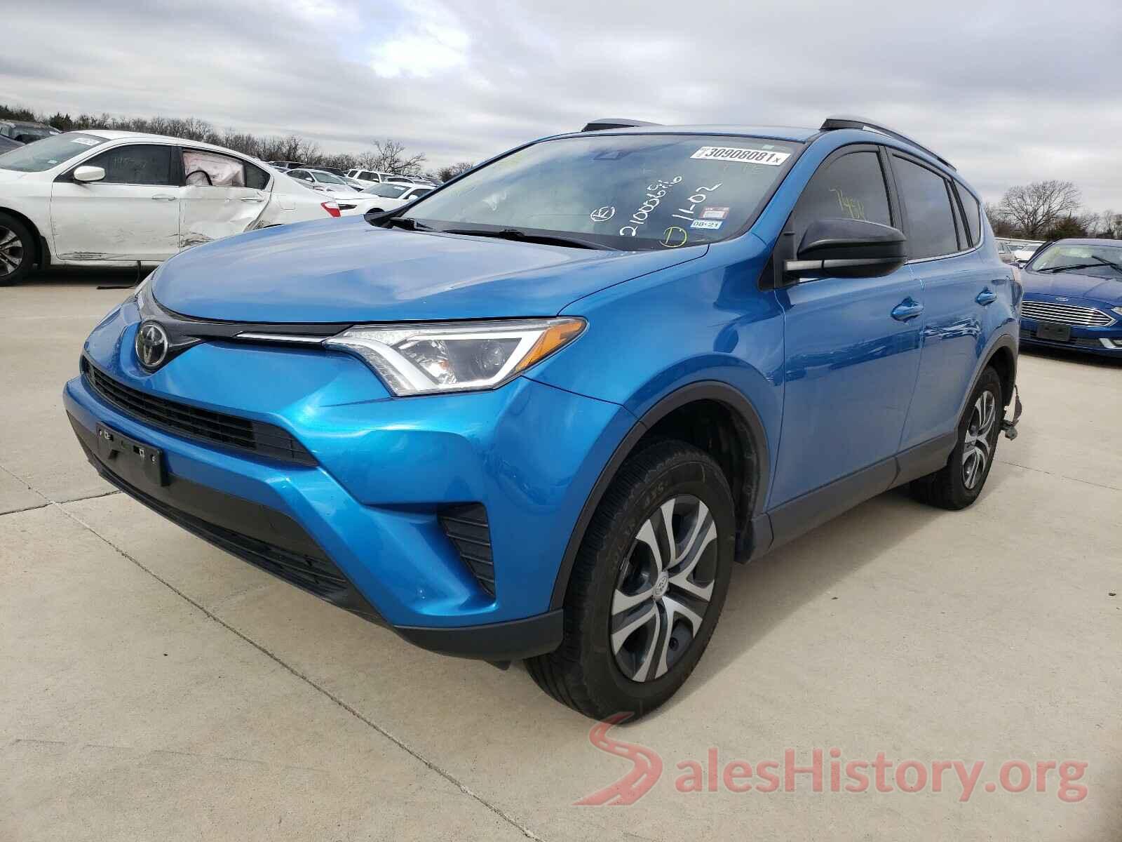 JTMZFREV9HJ703116 2017 TOYOTA RAV4