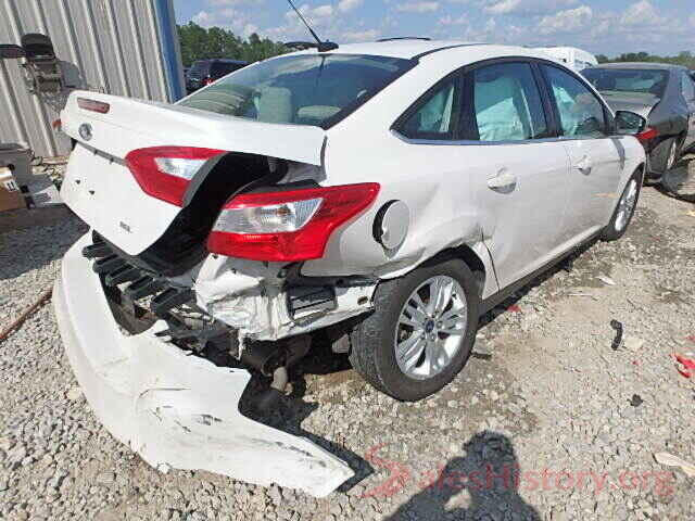 KNAE55LC9J6019197 2012 FORD FOCUS