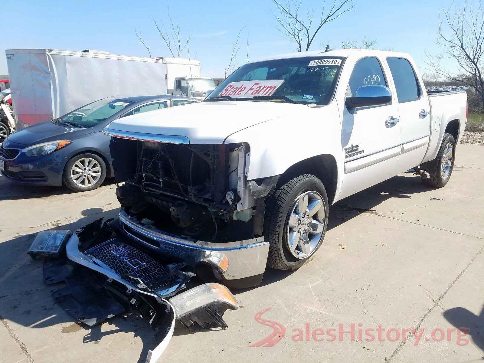 5NPD94LA5HH070126 2013 GMC SIERRA