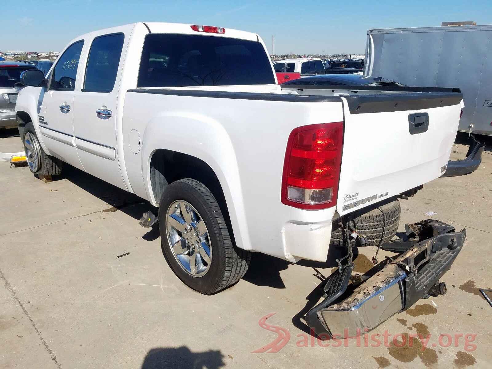 5NPD94LA5HH070126 2013 GMC SIERRA