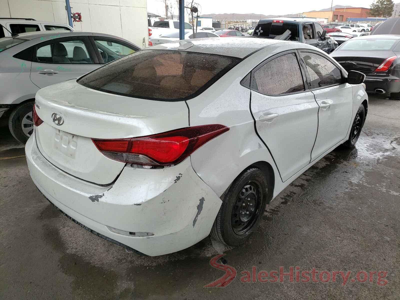 5NPDH4AE3GH724029 2016 HYUNDAI ELANTRA