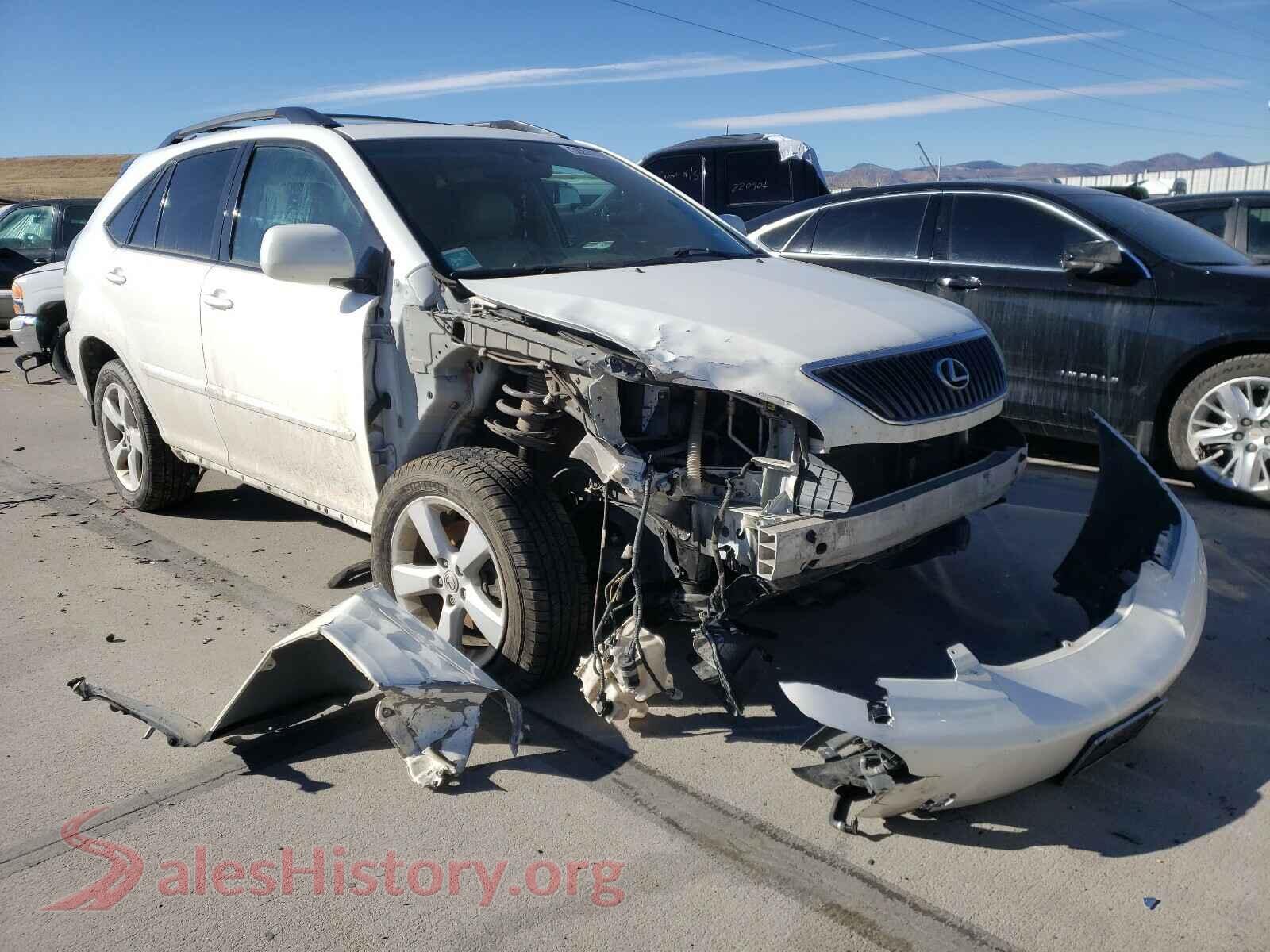 2005 LEXUS RX330 VIN W1N4M4HB6MW135725, auction photo
