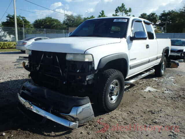 JA4AZ3A35KZ041902 2001 CHEVROLET SILVERADO