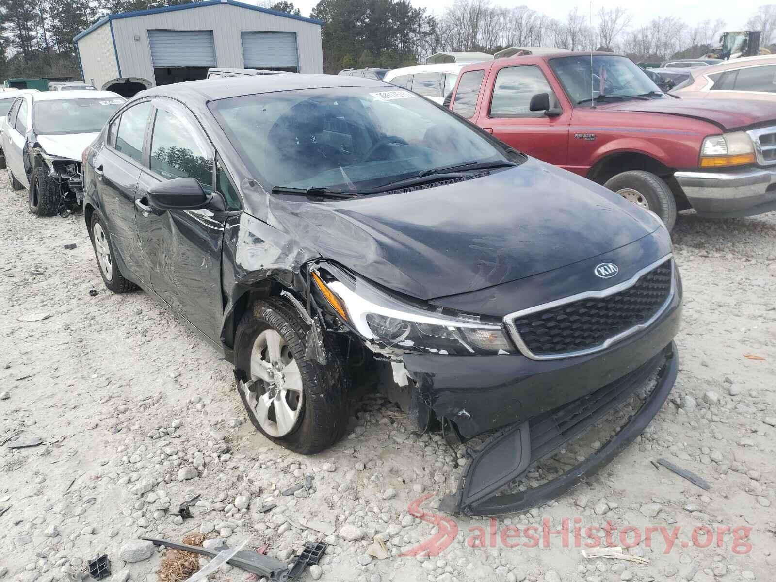 3KPFK4A72HE031034 2017 KIA FORTE