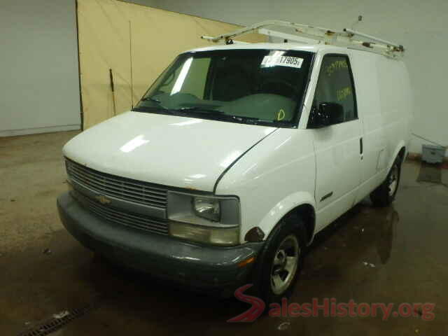 2T3BFREV1JW748057 2002 CHEVROLET ASTRO