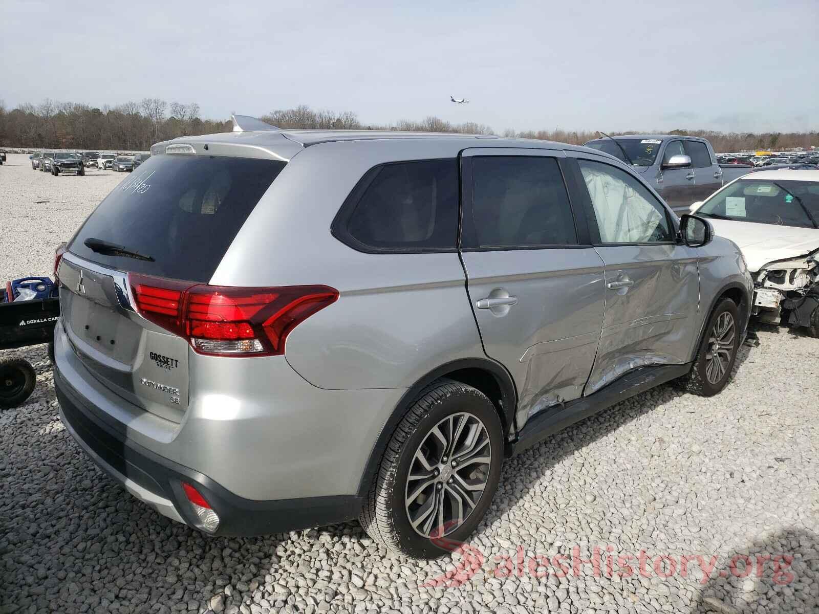 JA4AD3A31JZ068107 2018 MITSUBISHI OUTLANDER