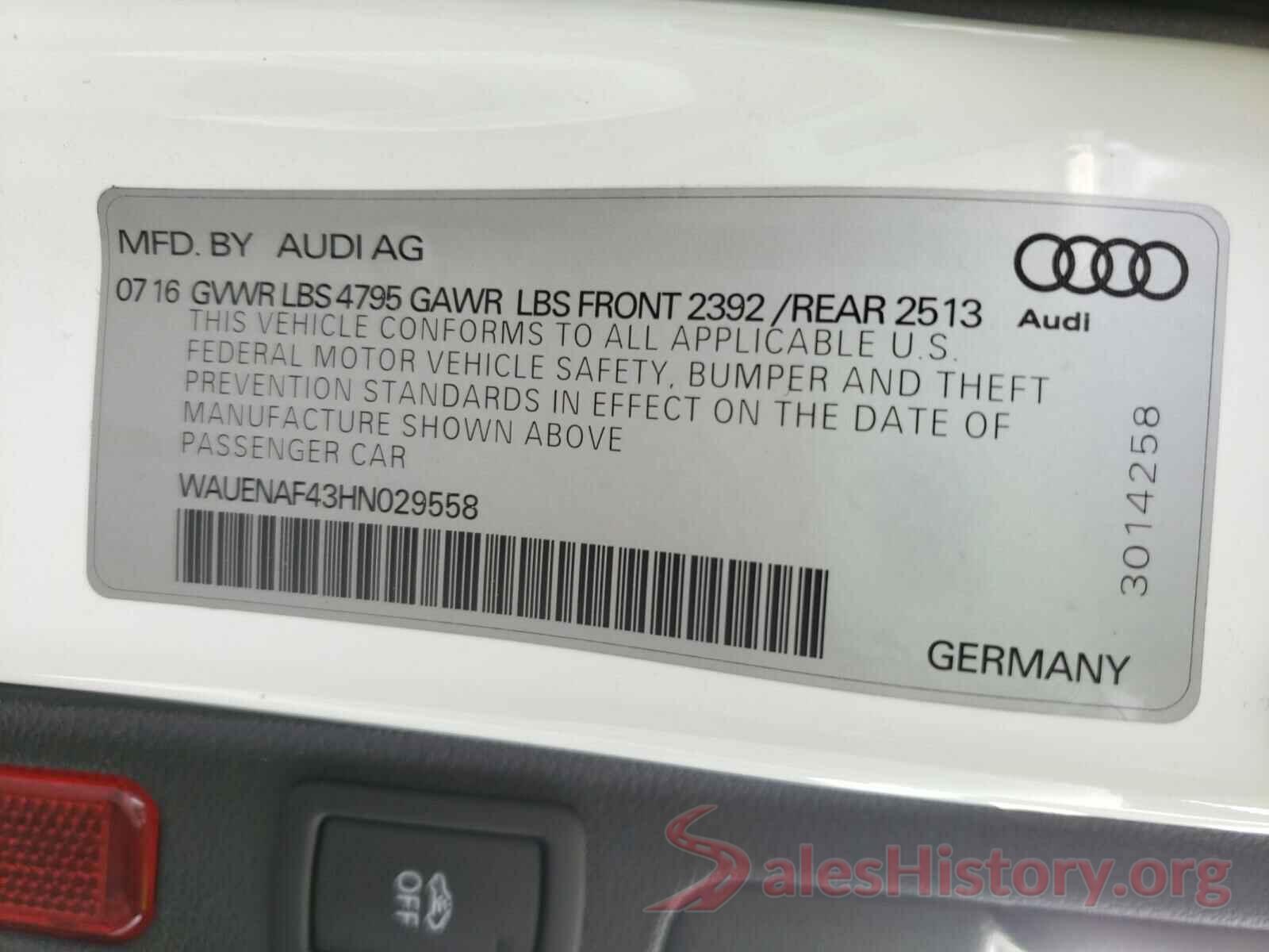 KMHD84LF4HU062812 2017 AUDI A4