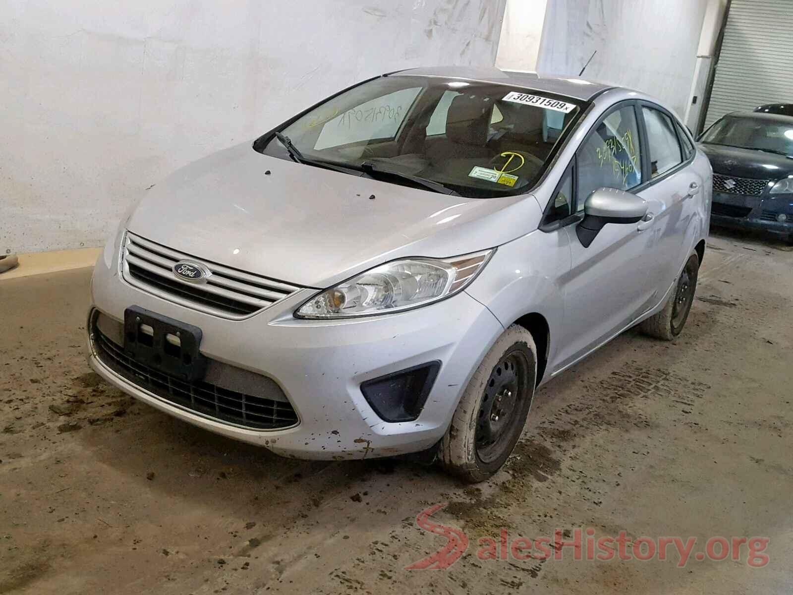 KMHTC6AD8HU307960 2011 FORD FIESTA