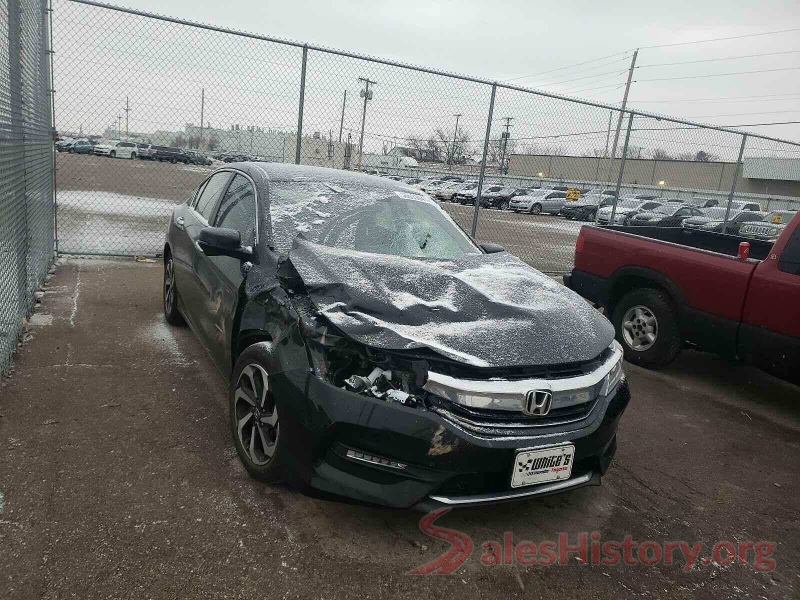 1HGCR2F77HA181608 2017 HONDA ACCORD