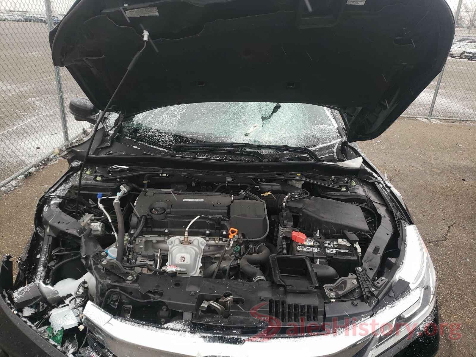 1HGCR2F77HA181608 2017 HONDA ACCORD