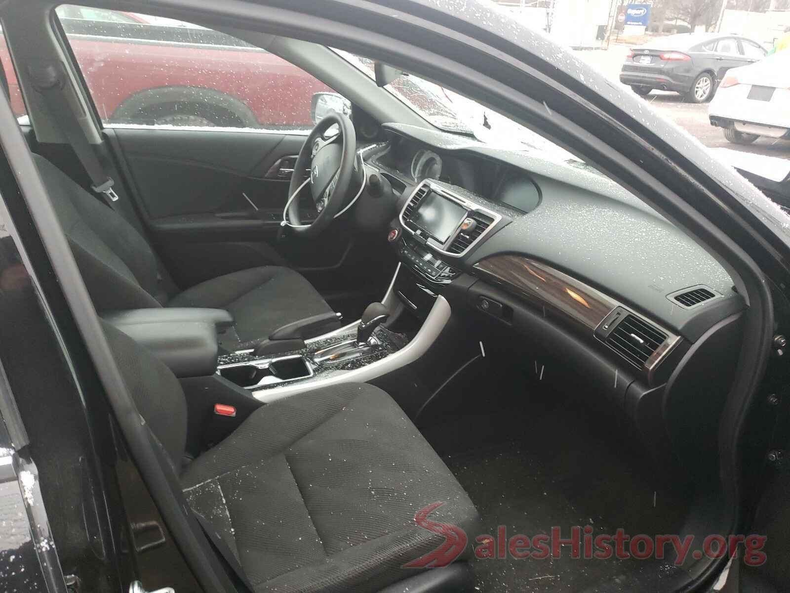 1HGCR2F77HA181608 2017 HONDA ACCORD