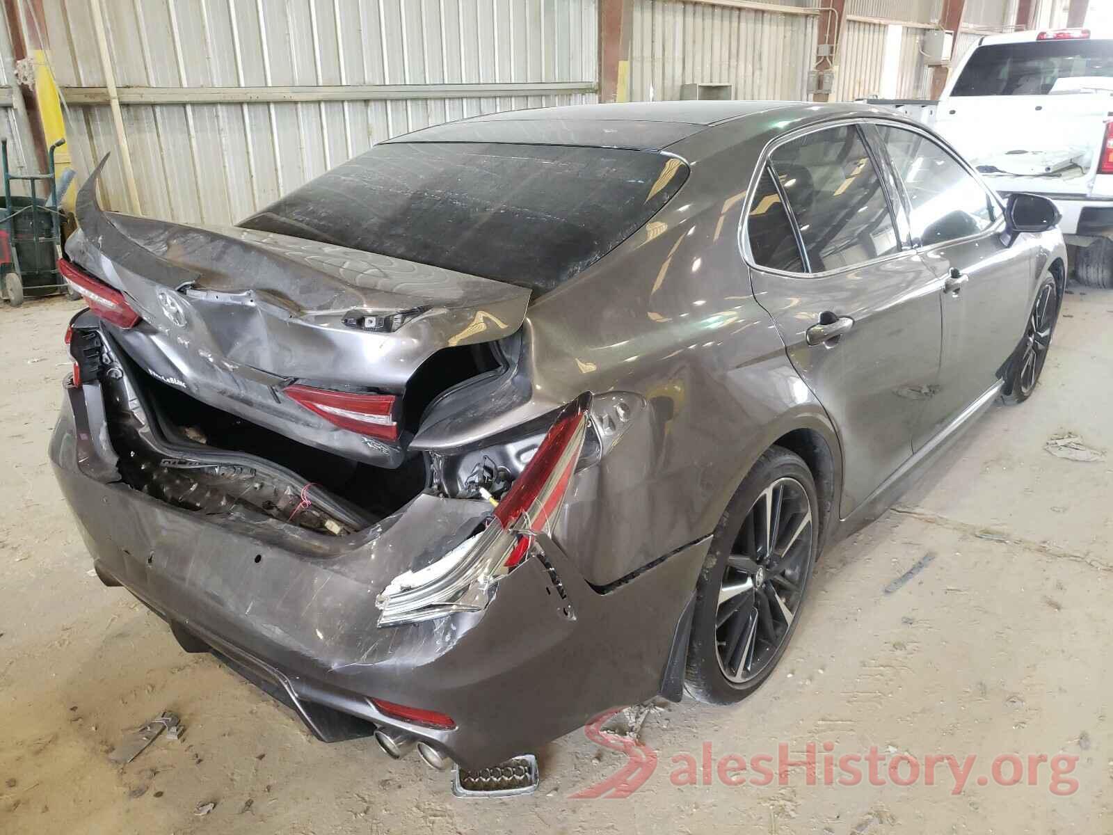 4T1B61HK4JU029719 2018 TOYOTA CAMRY