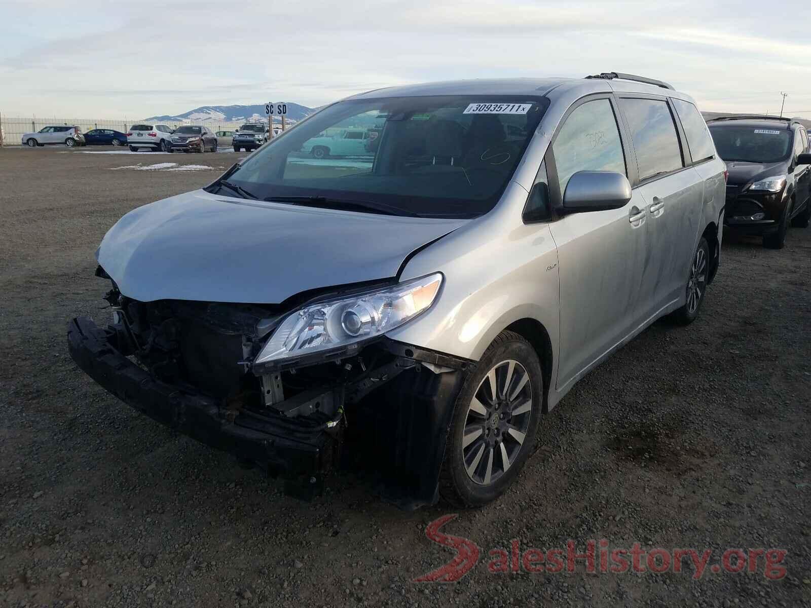 5TDJZ3DC4KS227725 2019 TOYOTA SIENNA