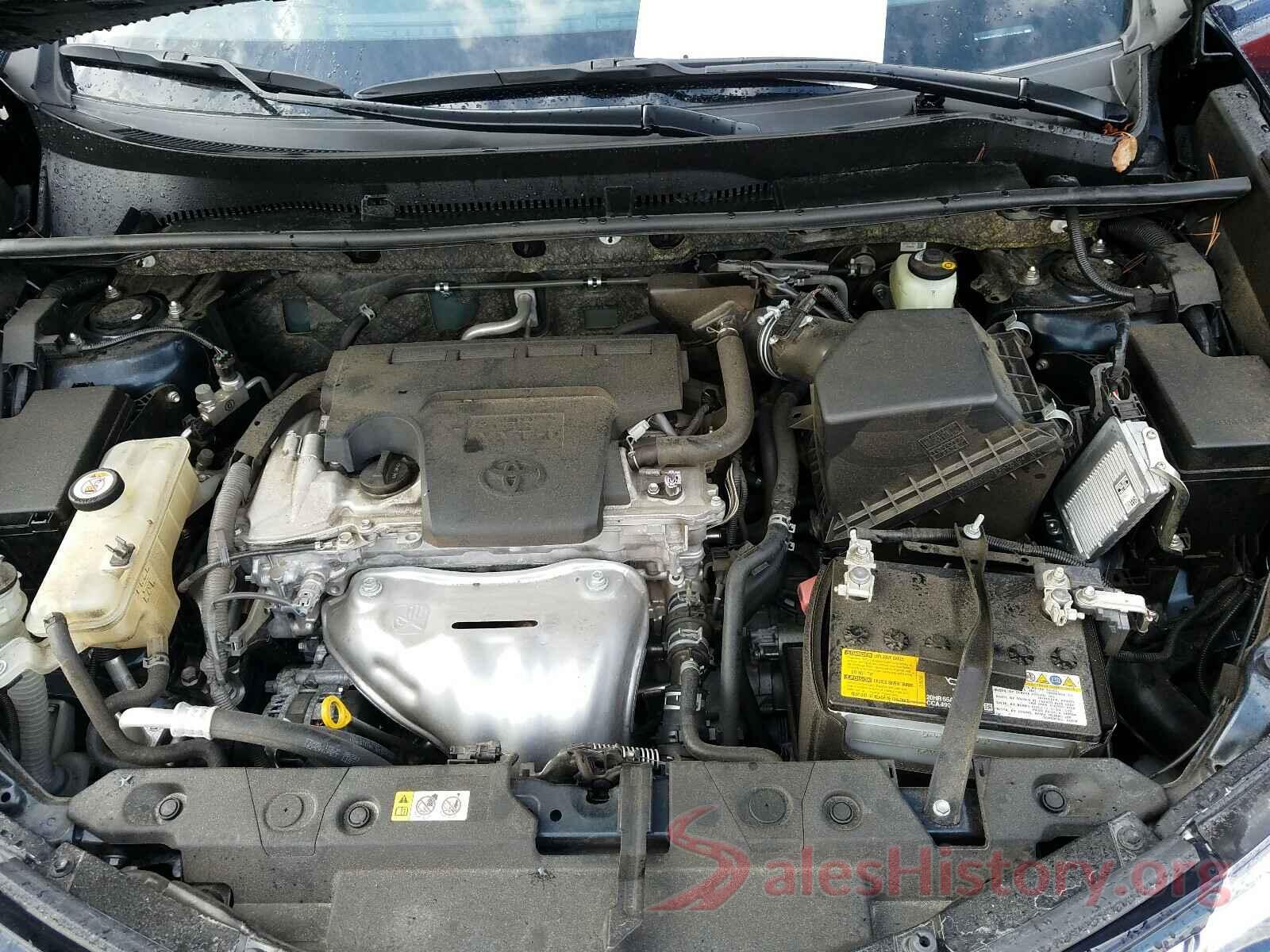 JTMWFREV6JJ747082 2018 TOYOTA RAV4