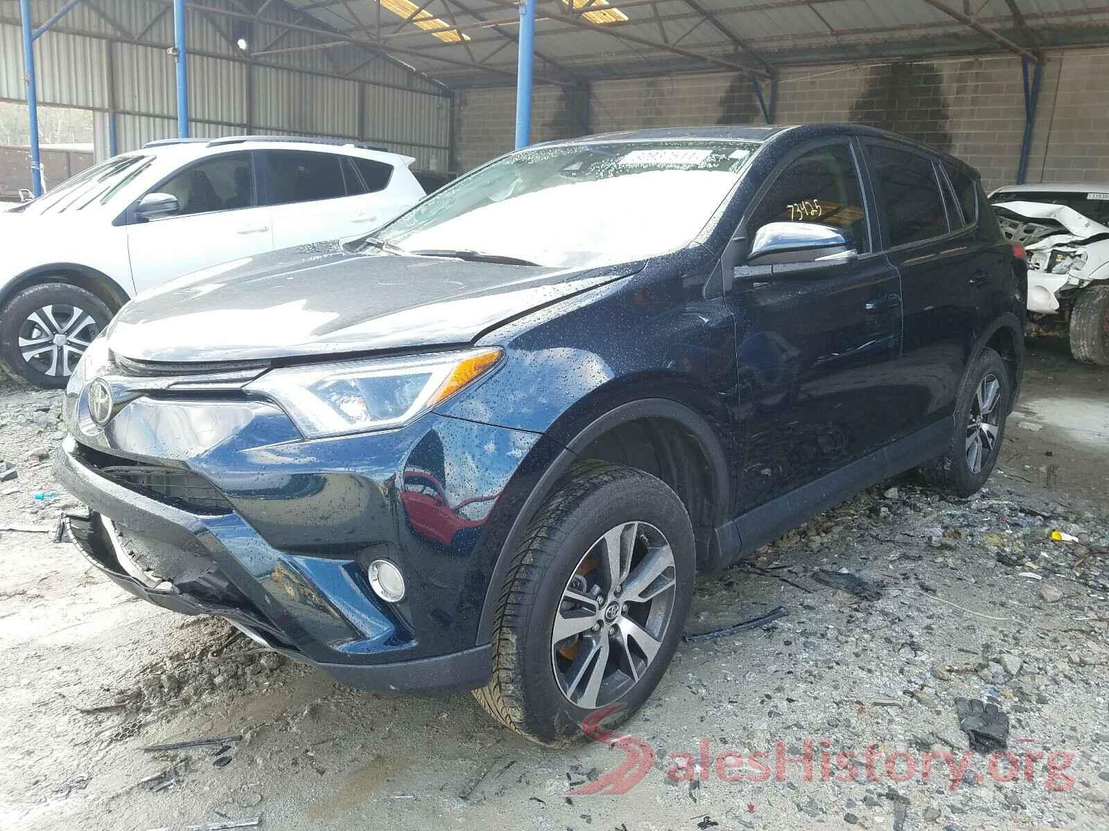 JTMWFREV6JJ747082 2018 TOYOTA RAV4