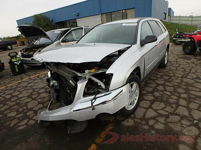 1C4RJFBT2GC305104 2004 CHRYSLER PACIFICA