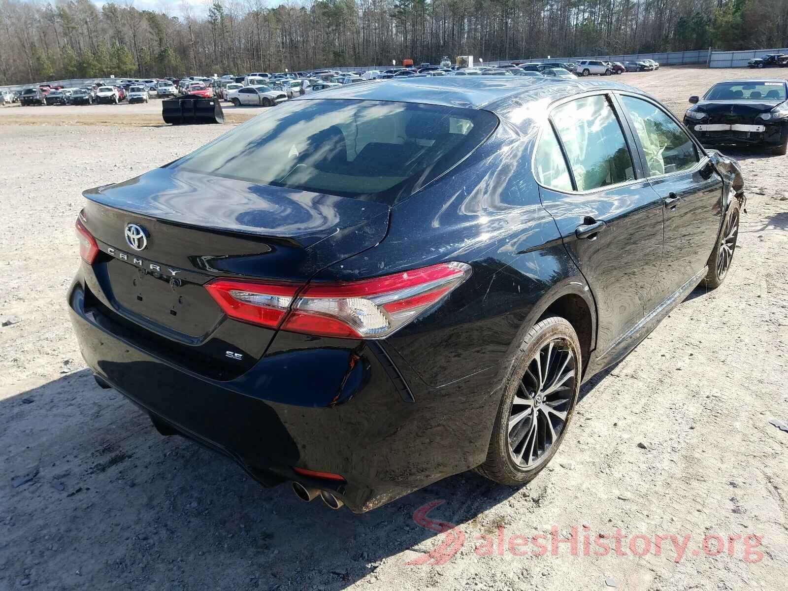 JTNB11HKXJ3046125 2018 TOYOTA CAMRY