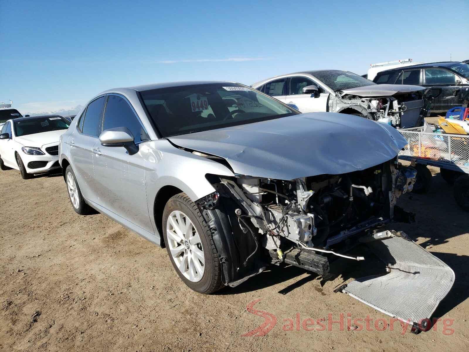 4T1B11HK0JU005383 2018 TOYOTA CAMRY