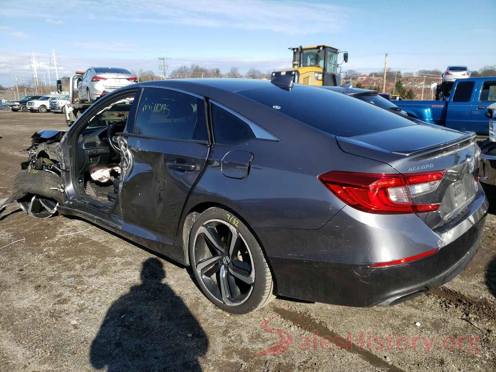 1HGCV1F34JA087565 2018 HONDA ACCORD