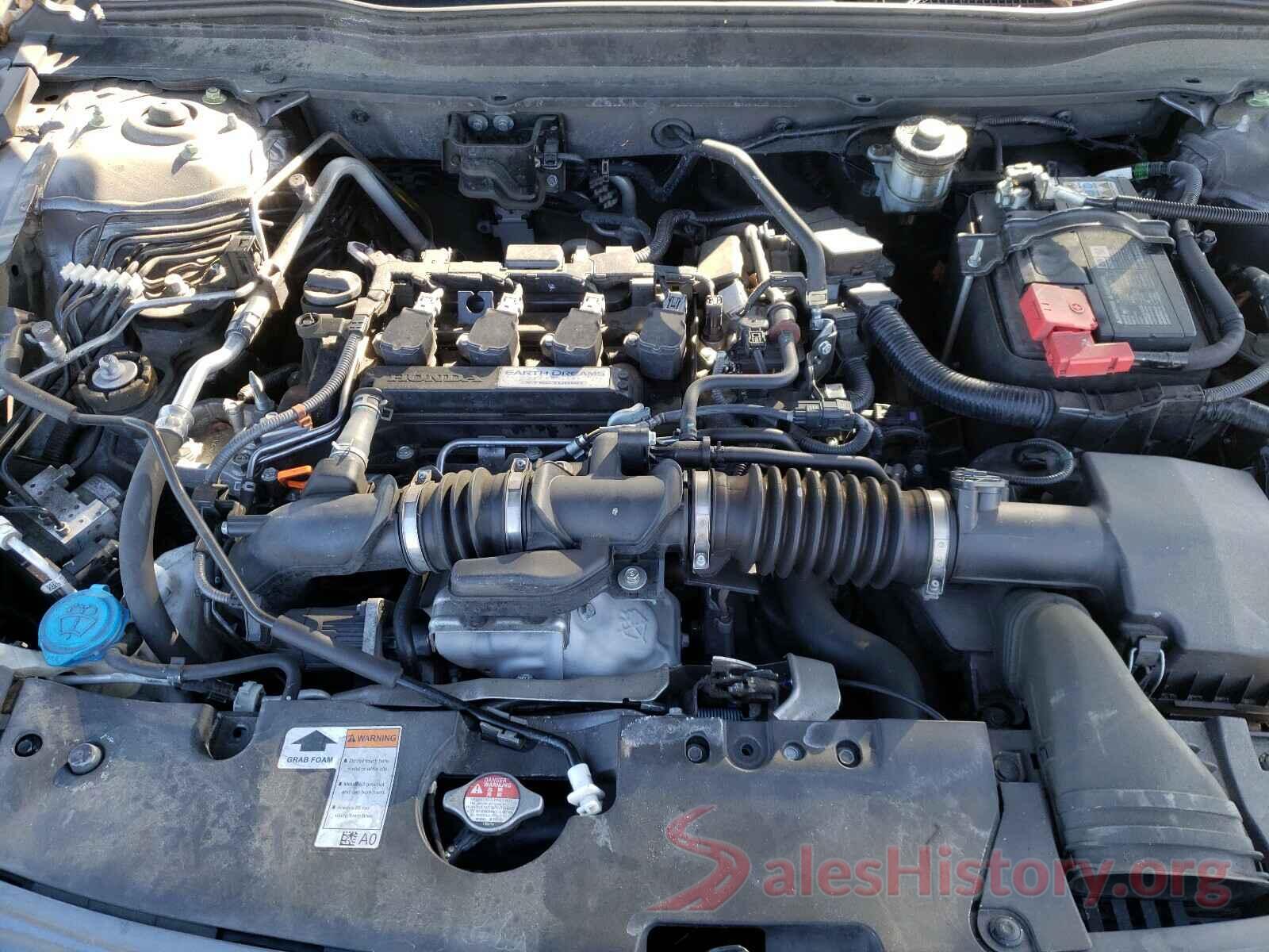 1HGCV1F34JA087565 2018 HONDA ACCORD