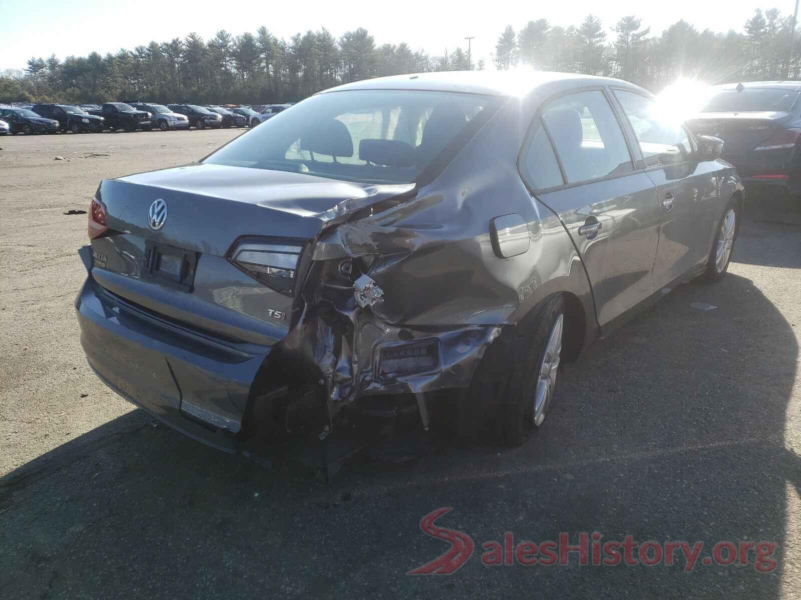 3VW2B7AJ4JM232776 2018 VOLKSWAGEN JETTA