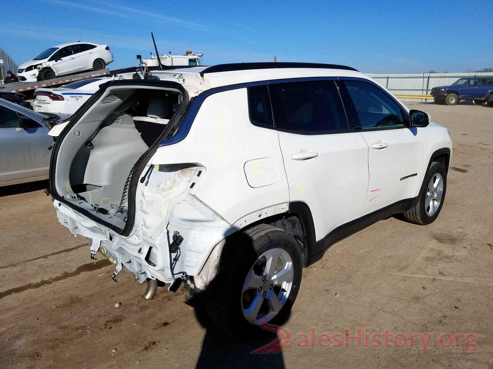 3C4NJDBB8KT695388 2019 JEEP COMPASS