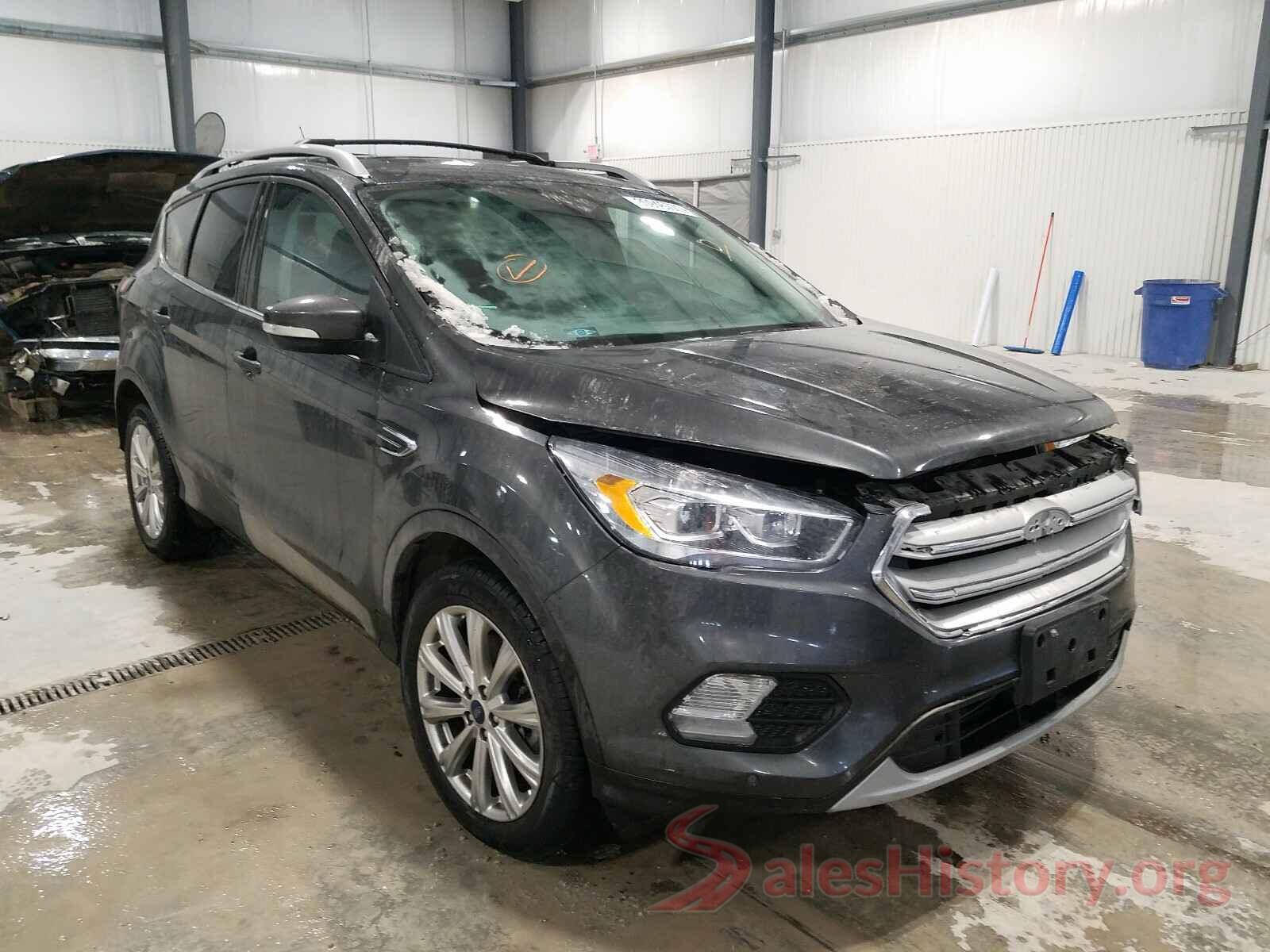 1FMCU9J91JUC62098 2018 FORD ESCAPE