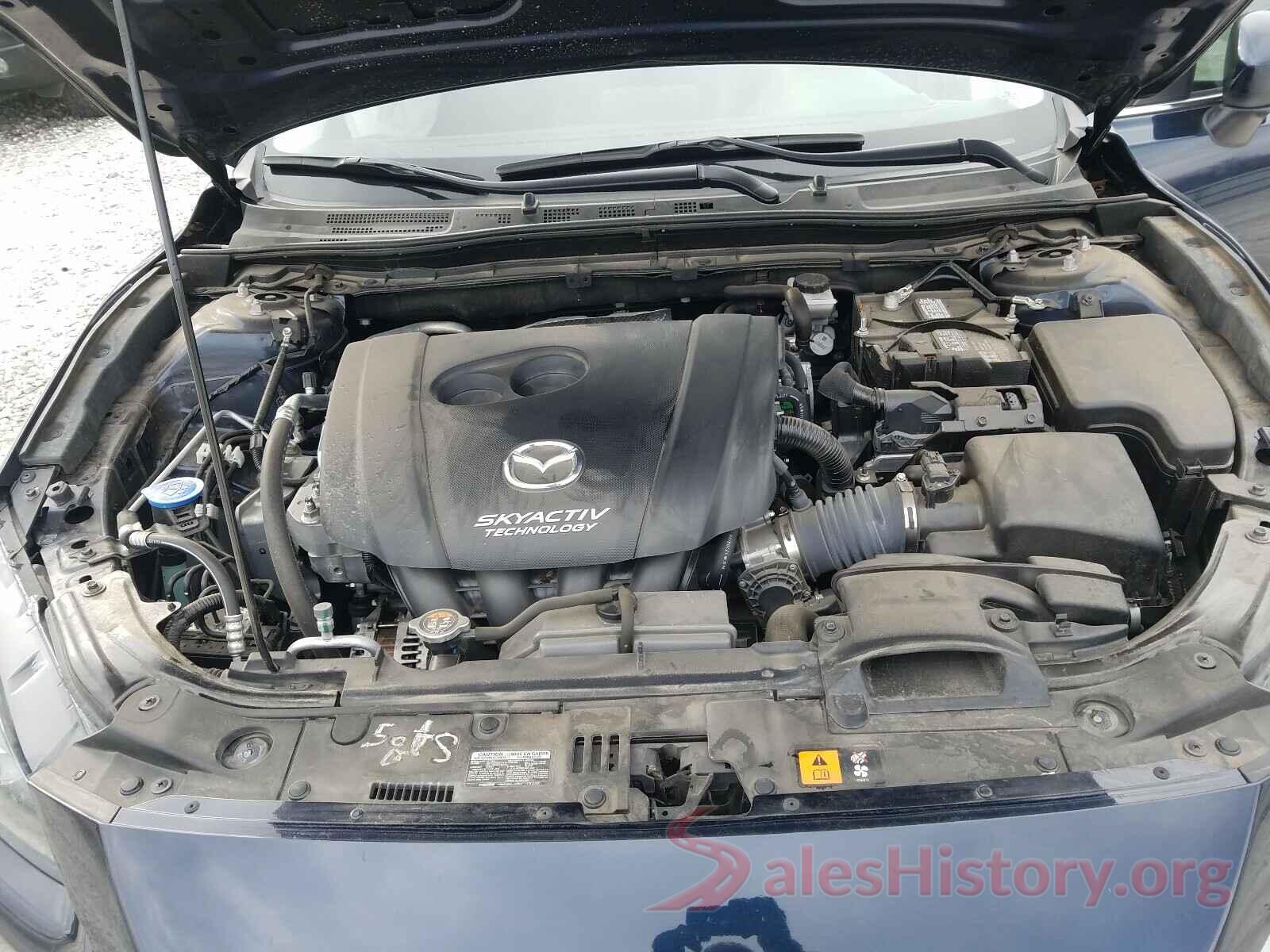 3MZBN1L33JM192290 2018 MAZDA 3