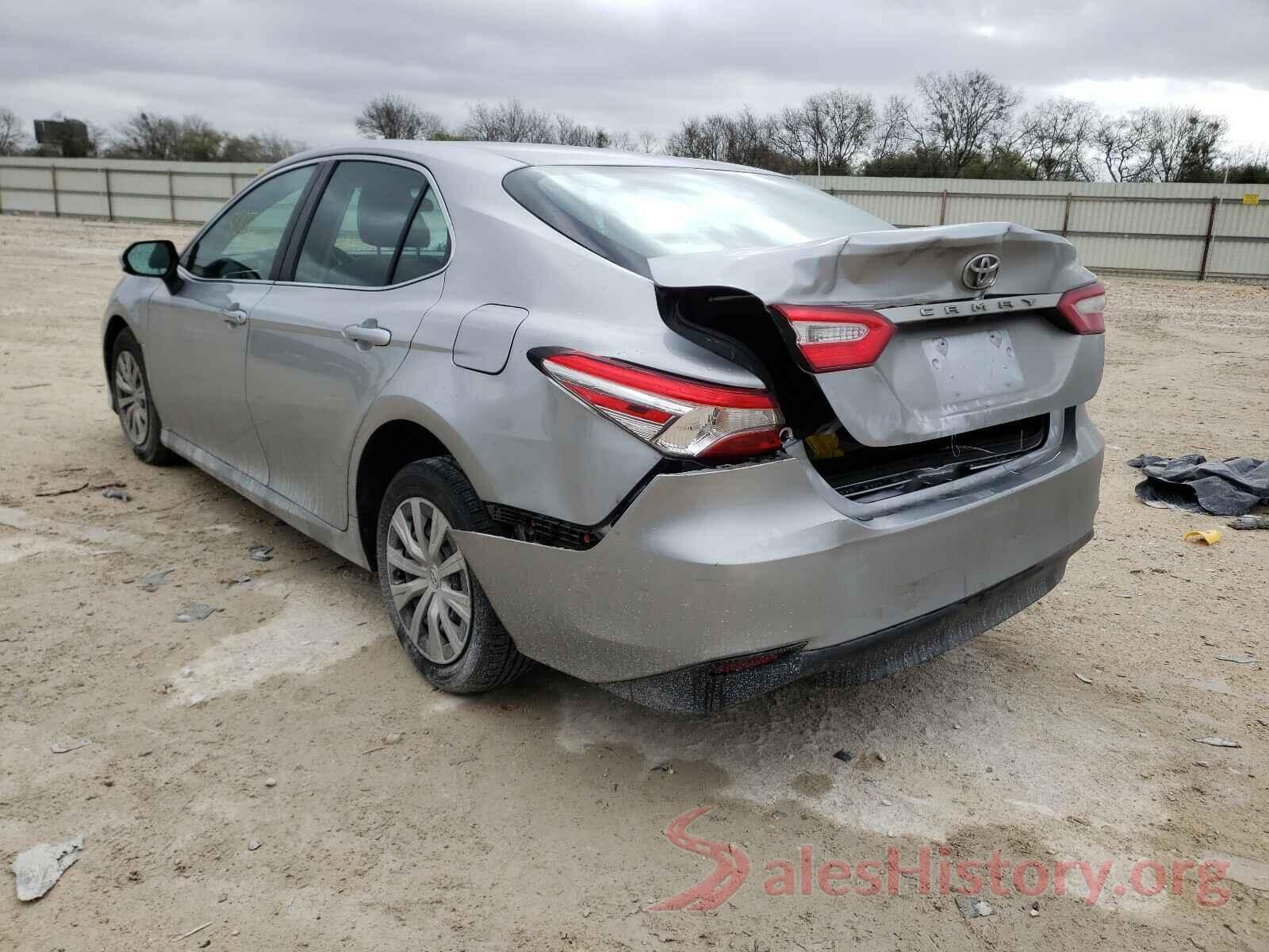 4T1B11HK1JU083039 2018 TOYOTA CAMRY