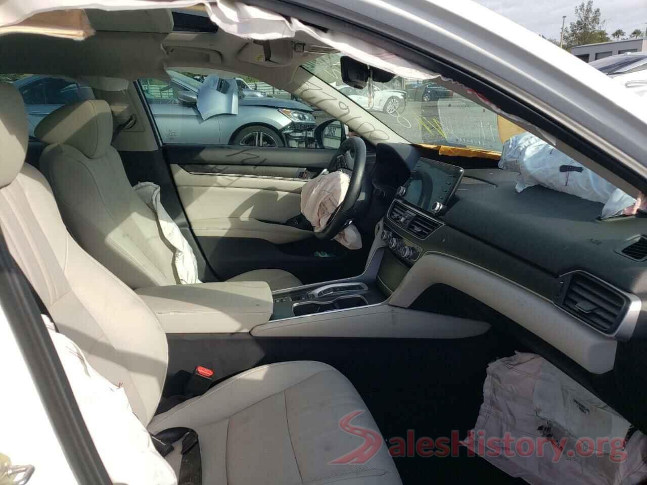 1HGCV3F90JA001622 2018 HONDA ACCORD