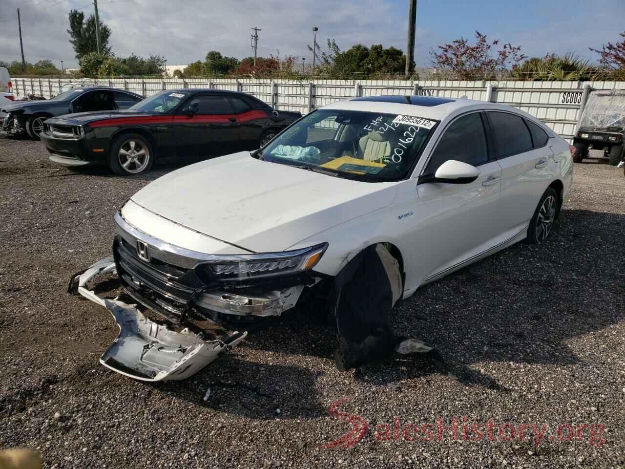 1HGCV3F90JA001622 2018 HONDA ACCORD